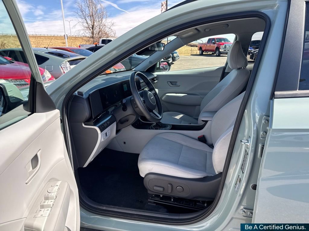 Certified 2024 Hyundai Kona SEL FWD image 31