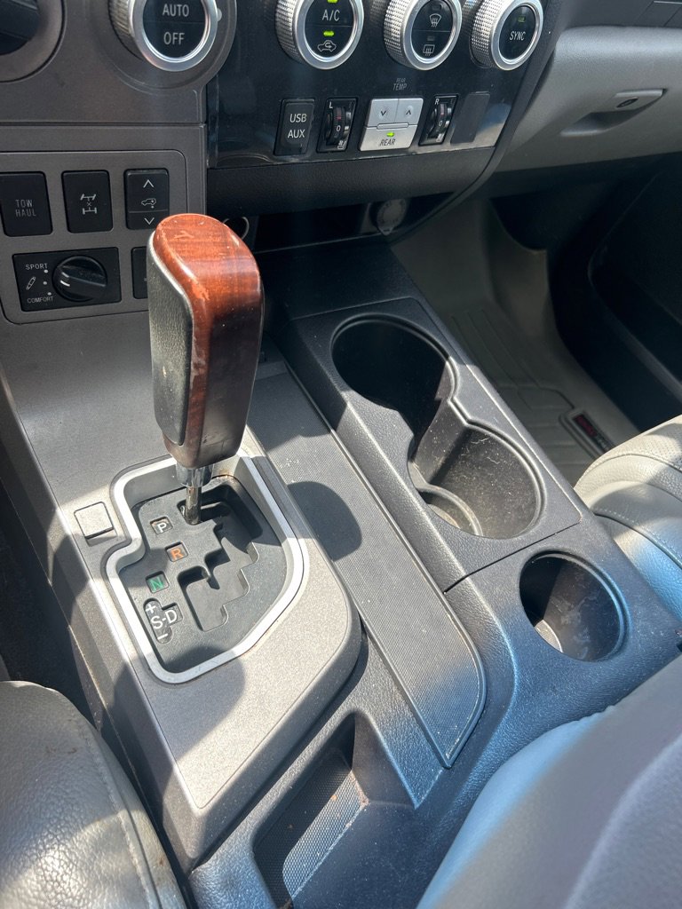 Used 2016 Toyota Sequoia Platinum AWD/4WD image 14