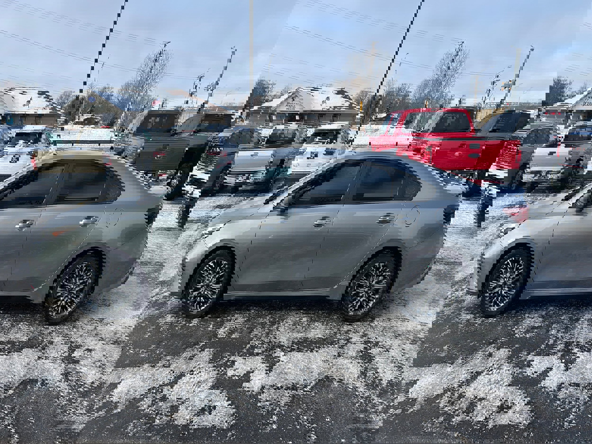 Used 2022 Kia Forte GT-Line w/ GT-Line Premium Package image 3