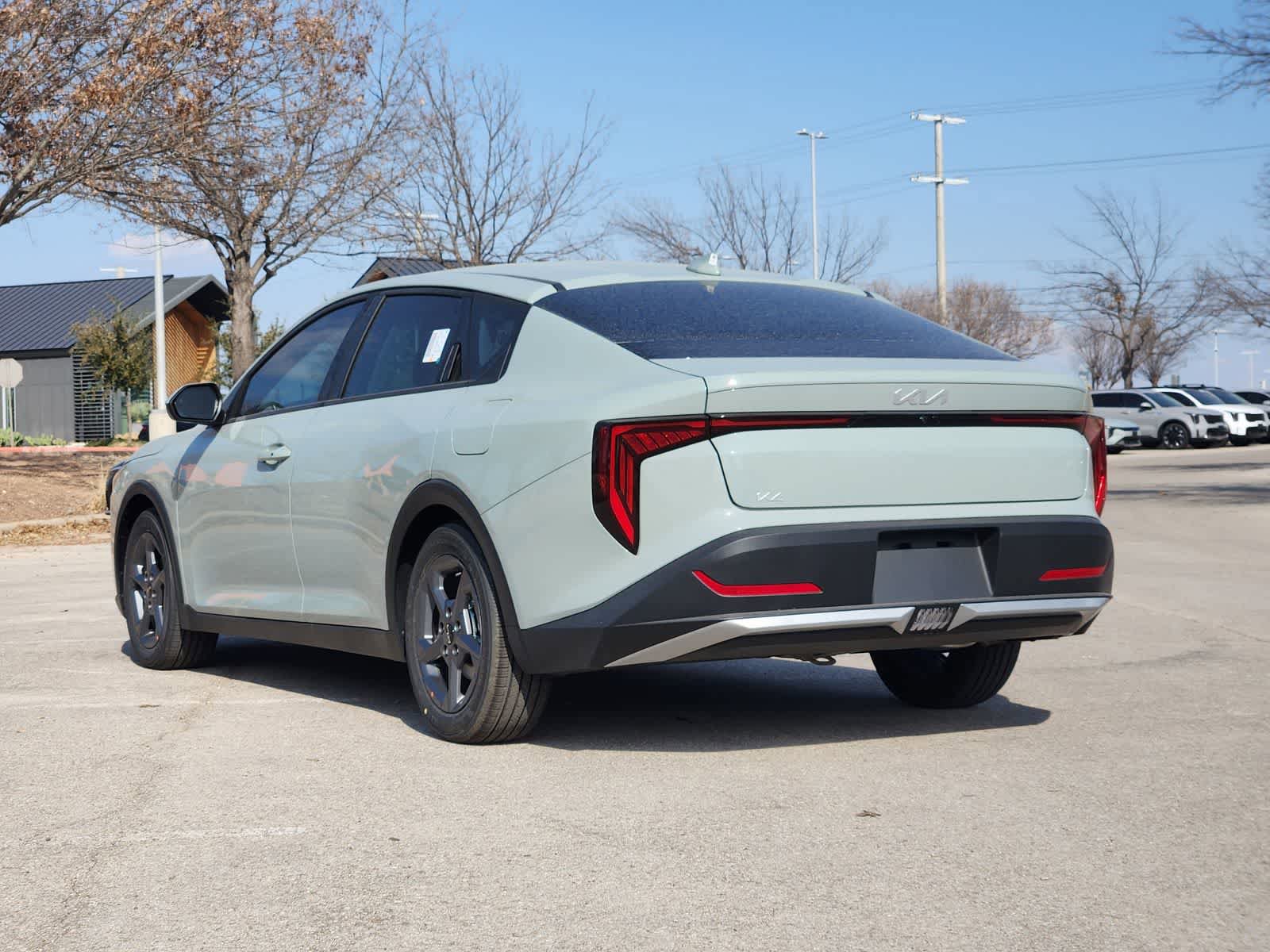 New 2026 Kia K4 FWD image 6