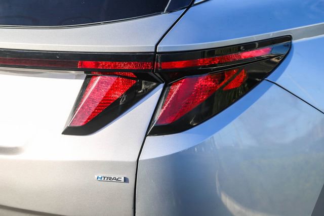 Used 2023 Nissan Rogue SV image 10