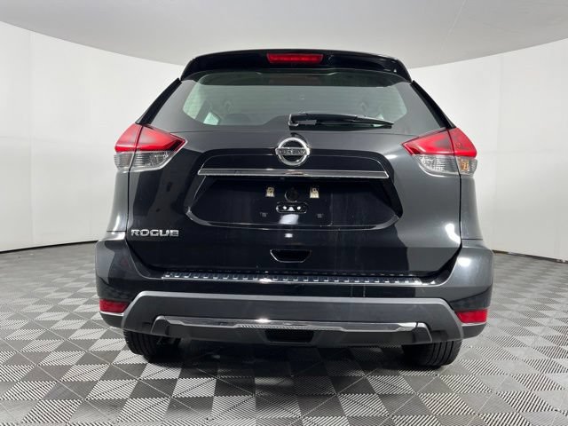 Used 2020 Nissan Rogue S FWD image 10