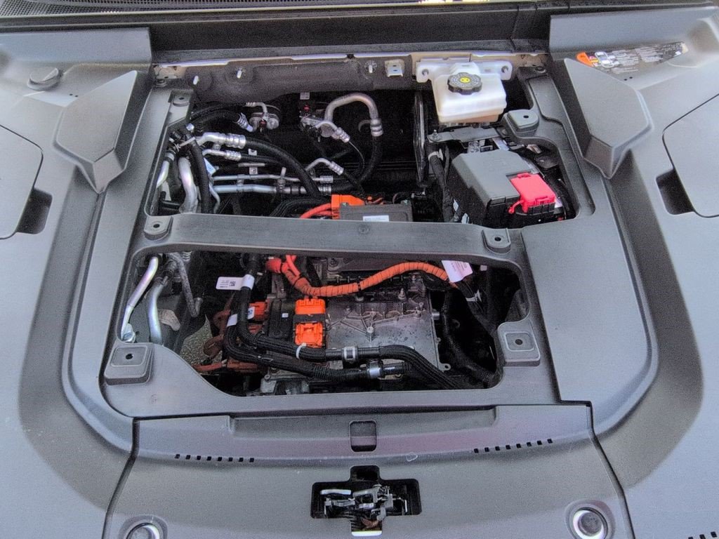Certified 2024 Cadillac Lyriq Tech RWD image 23