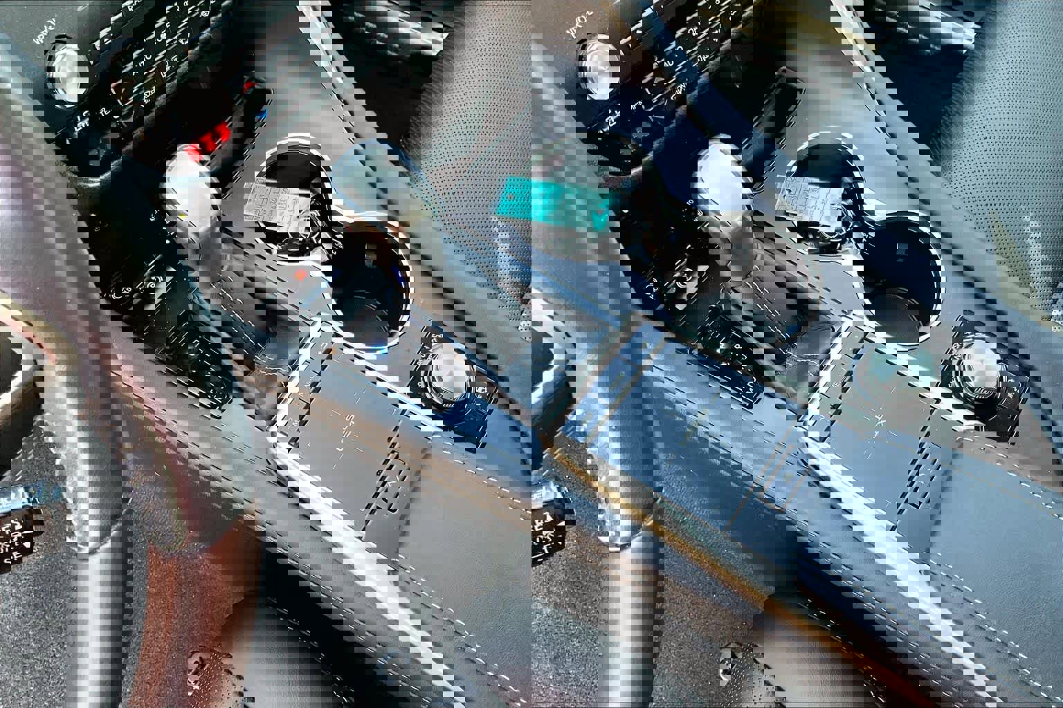 Used 2022 Lexus RX 350 FWD w/ Premium Package image 31