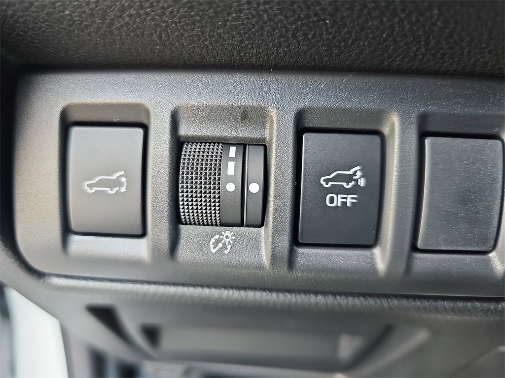 New 2025 Subaru Outback Premium image 25