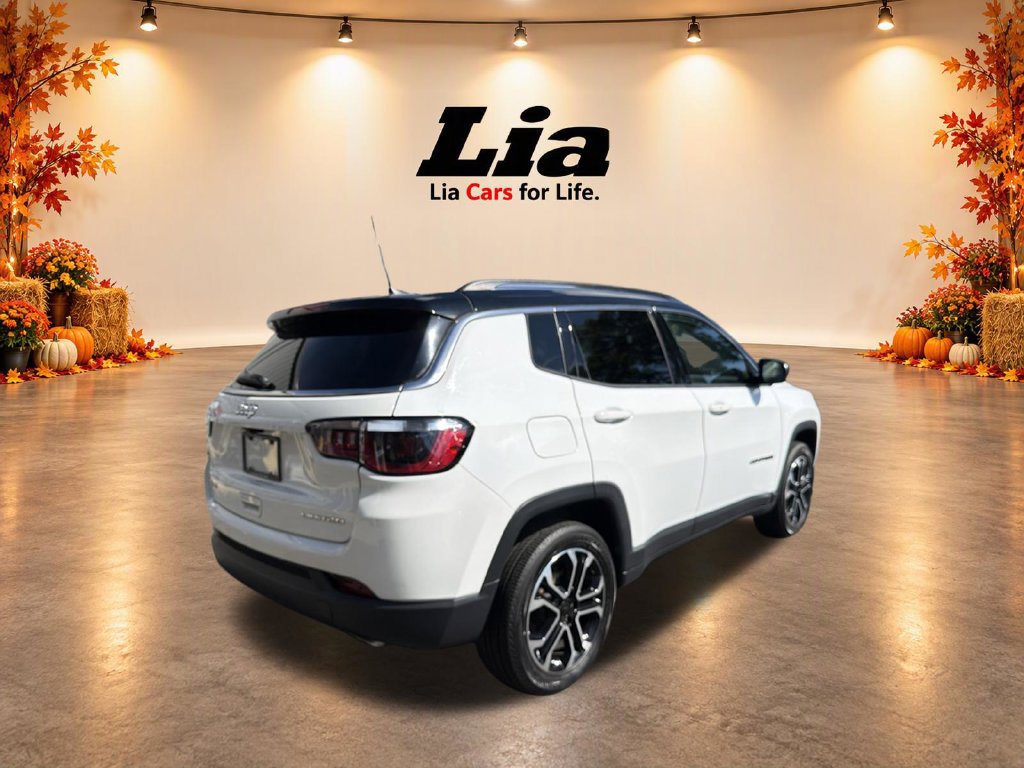 Certified 2022 Jeep Compass Limited AWD/4WD image 5