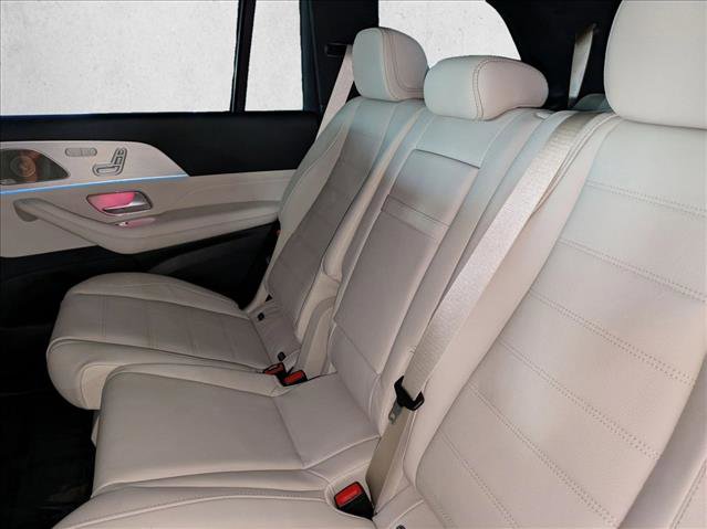 New 2026 Mercedes-Benz GLS 580 4MATIC image 17