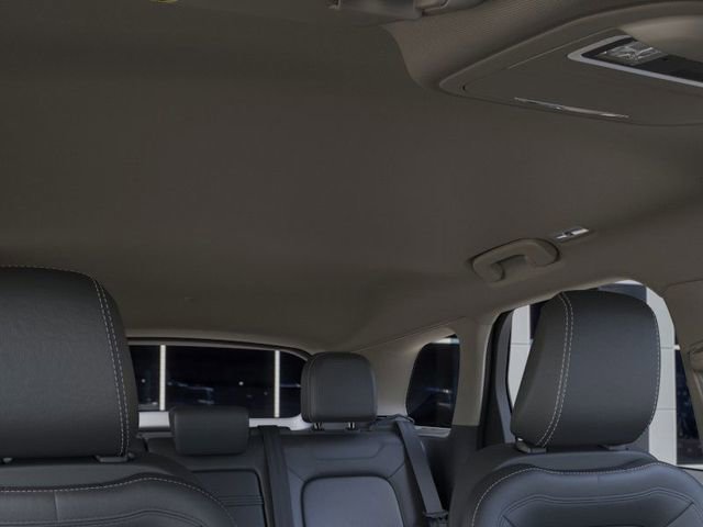 New 2026 Lincoln Corsair Premiere image 22