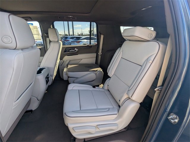 New 2026 GMC Yukon XL Denali w/ Sun & Power Step Package image 14