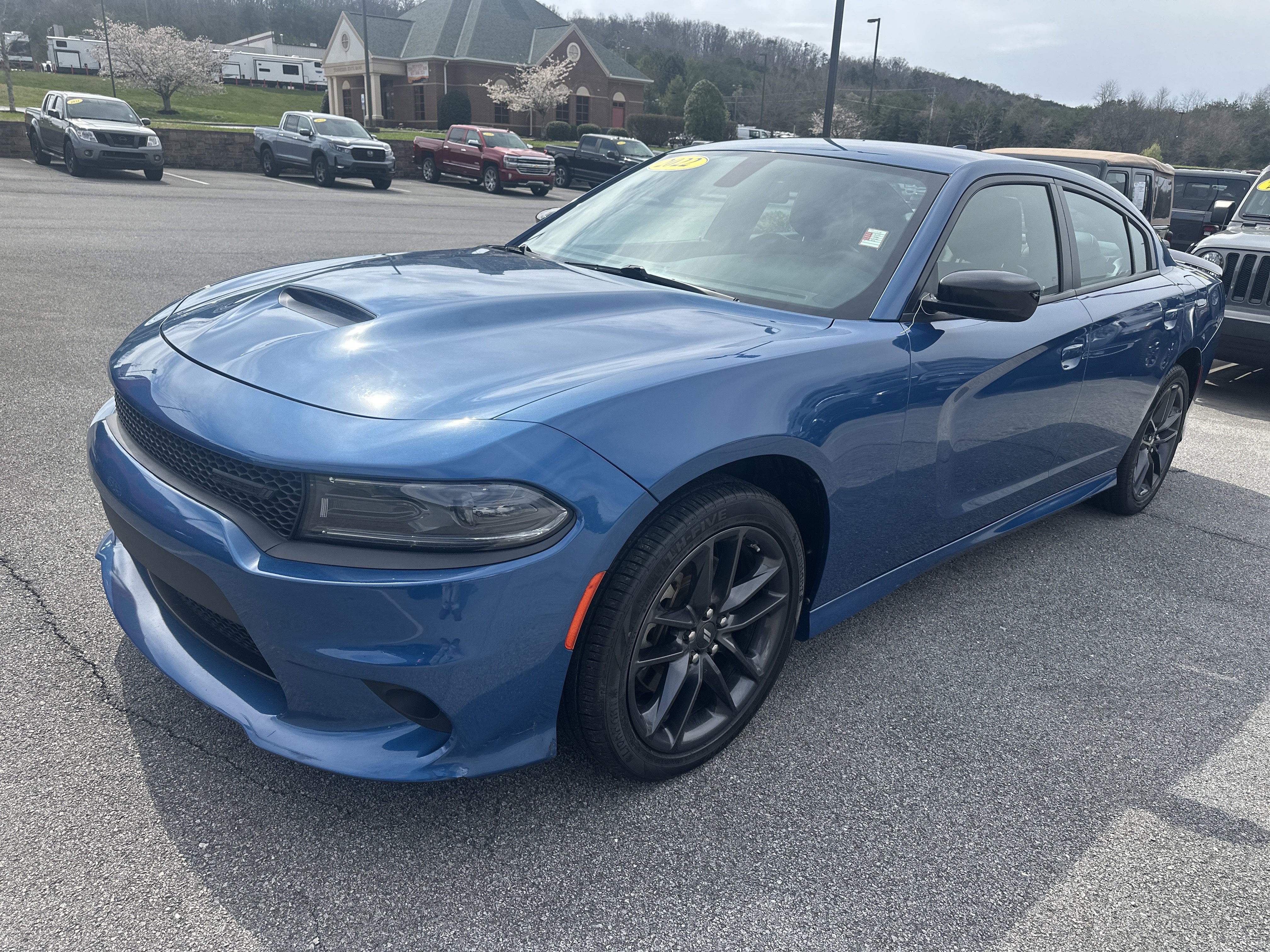 Used 2022 Dodge Charger GT w/ Plus Group image 2