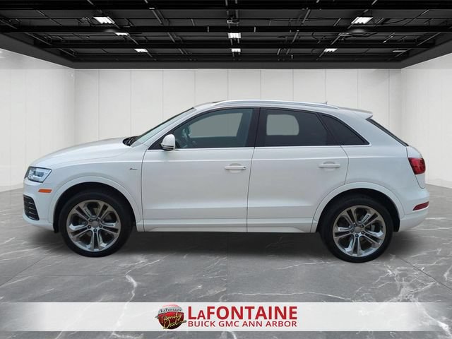 Used 2018 Audi Q3 2.0T Premium Plus w/ Premium Plus Package AWD/4WD image 9