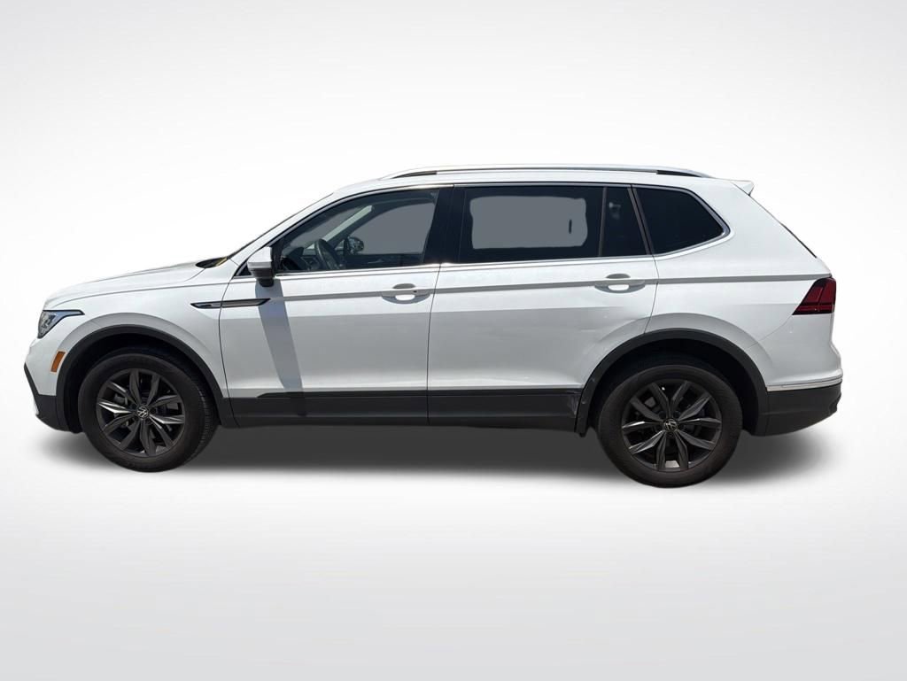 Used 2023 Volkswagen Tiguan SE FWD image 8