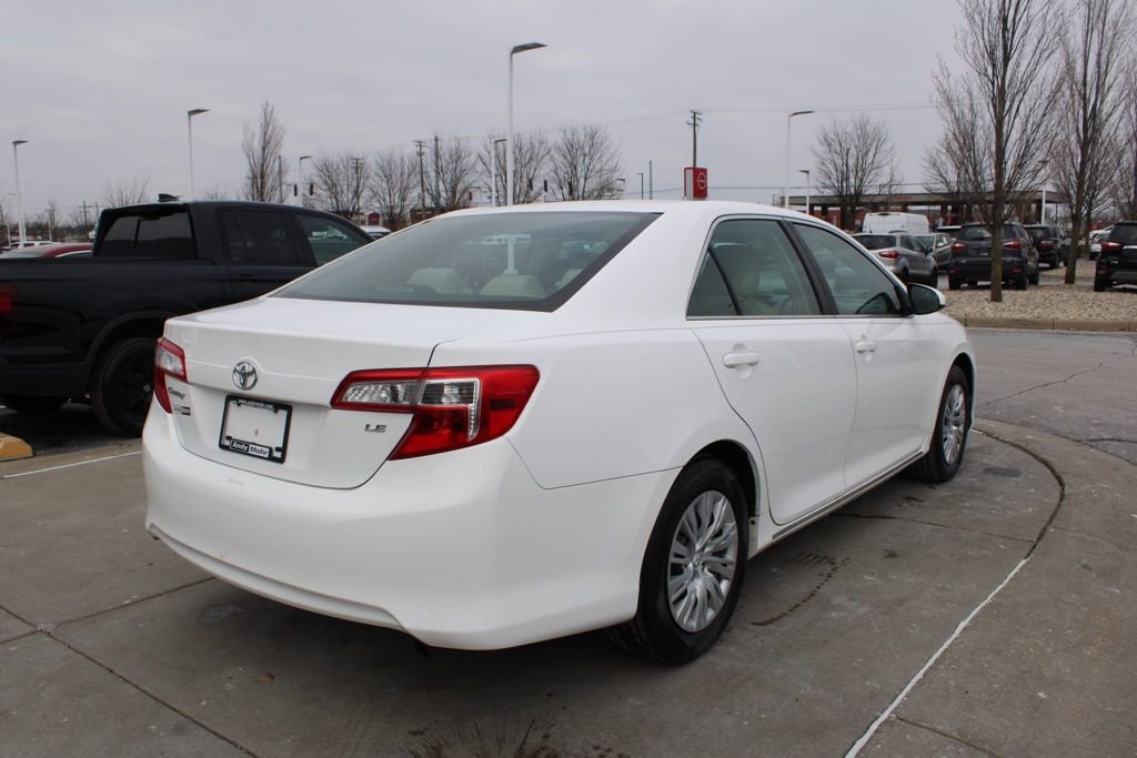 Used 2012 Toyota Camry LE image 7