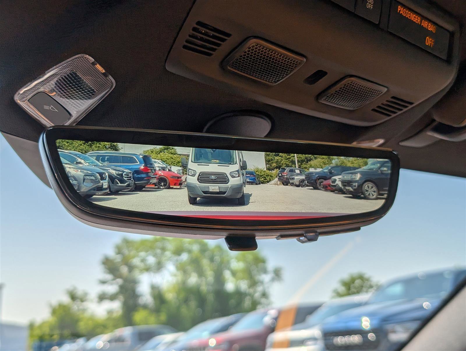 Used 2023 Chevrolet Corvette 2LT w/ Chrome Exterior Badge Package image 32