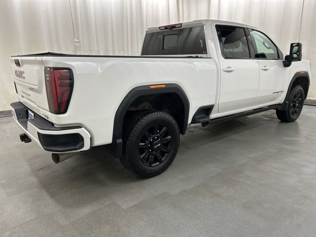 Used 2024 GMC Sierra 3500 AT4 w/ AT4 Premium Plus Package AWD/4WD image 4
