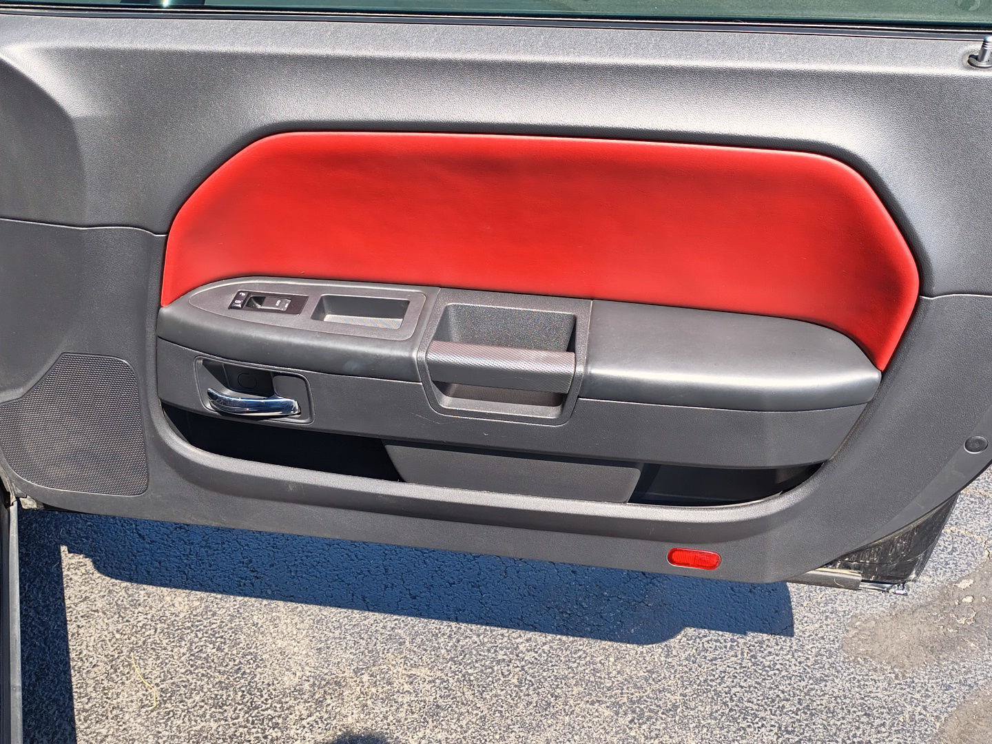 Used 2013 Dodge Challenger R/T Plus RWD image 9