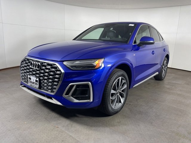 Used 2022 Audi Q5 2.0T Premium w/ Convenience Package image 3