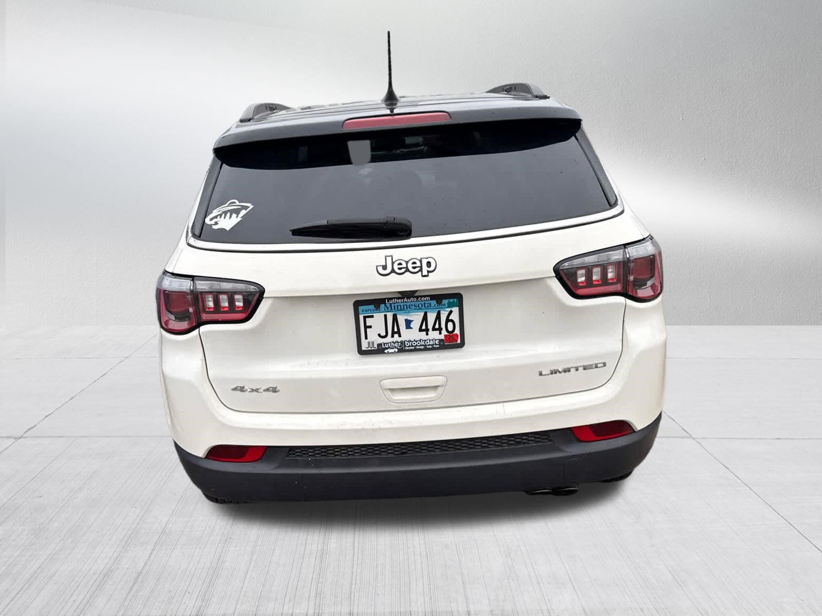 Used 2018 Jeep Compass Limited w/ Navigation Group AWD/4WD image 5