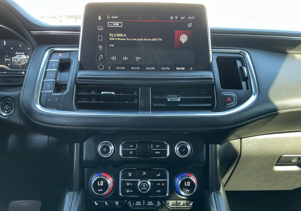 Used 2023 GMC Yukon XL AT4 image 31