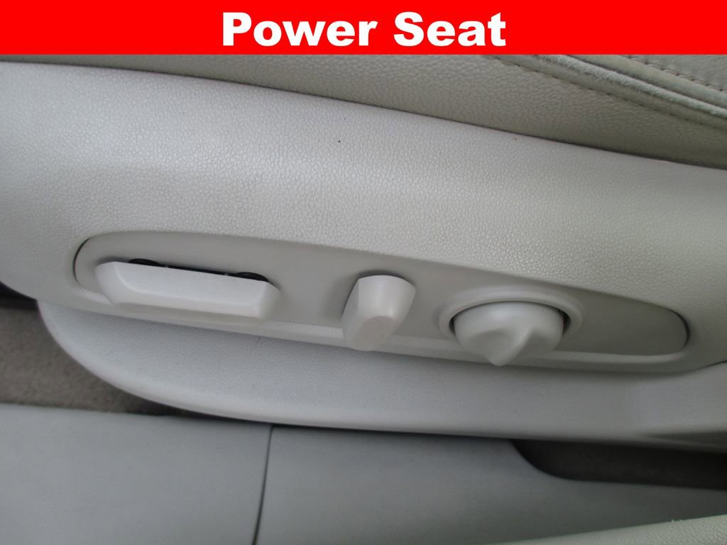 Used 2019 GMC Terrain Denali w/ Advanced Safety Package image 27