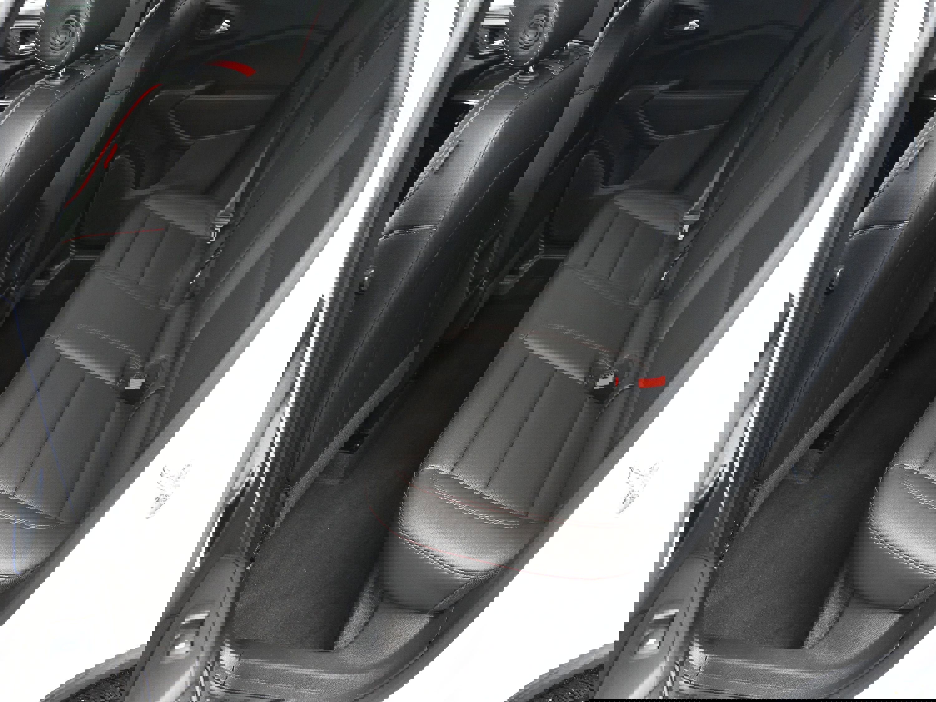 Certified 2025 Chevrolet Trax RS w/ Driver Confidence Package image 26