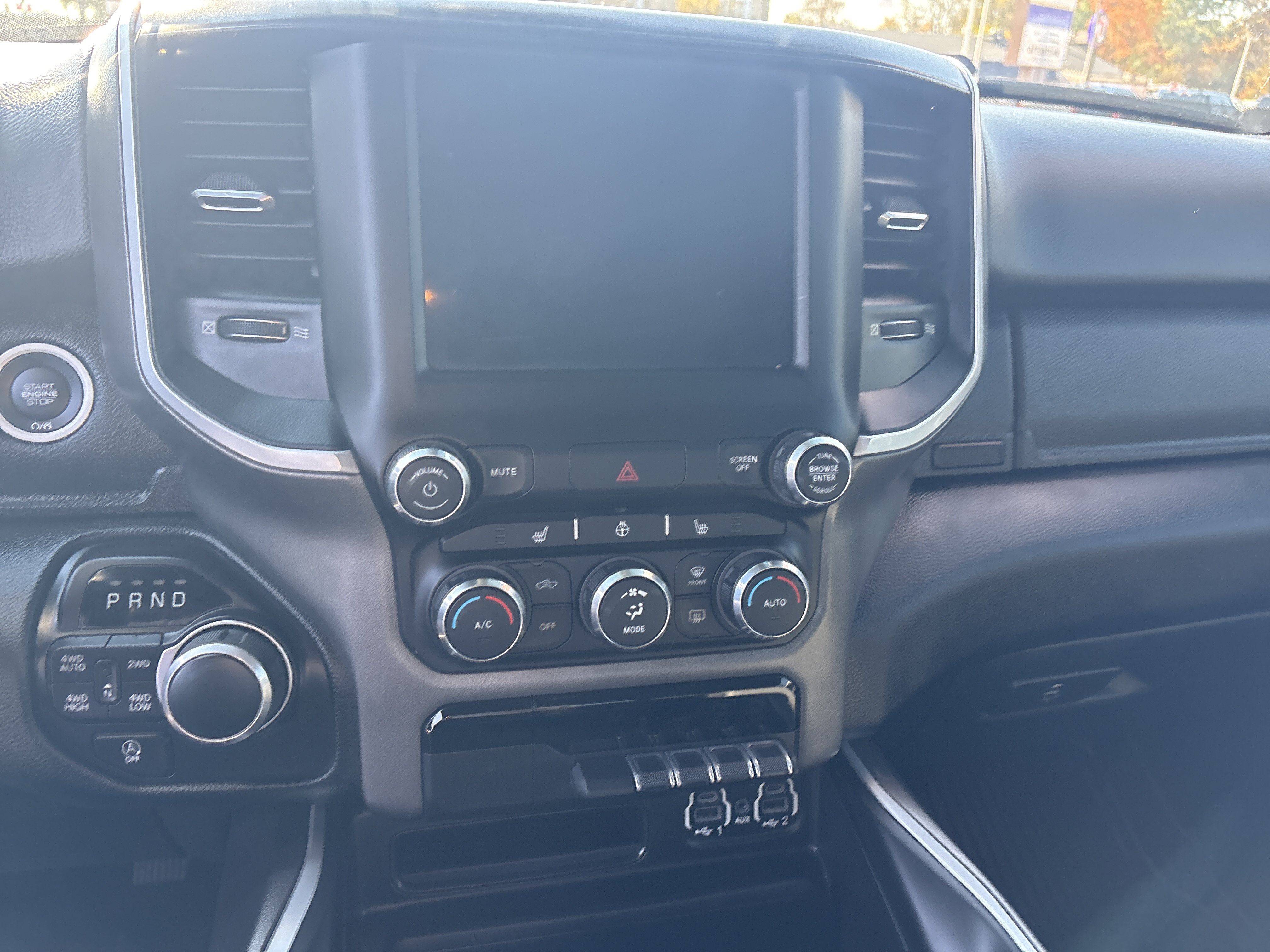 Used 2020 RAM 1500 Big Horn AWD/4WD image 15