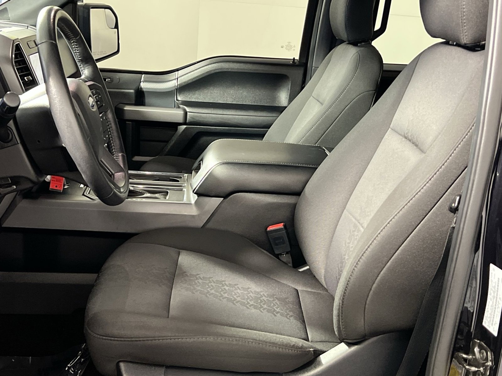 Used 2020 Ford F150 XLT w/ Equipment Group 302A Luxury image 13