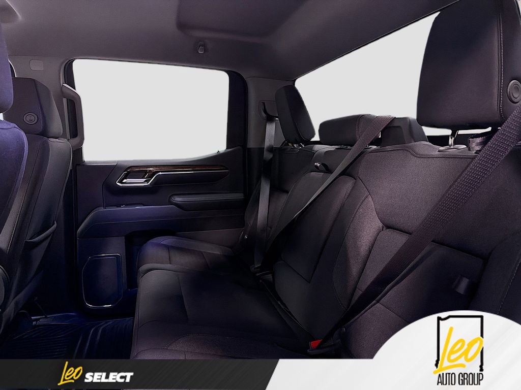 Used 2024 GMC Sierra 1500 Elevation image 24