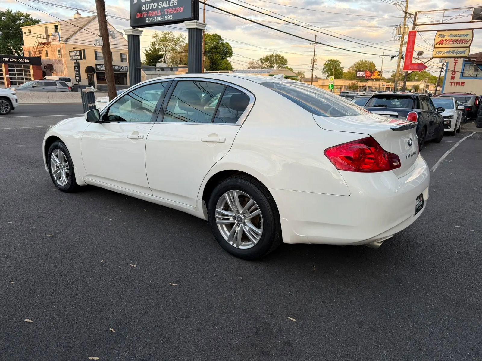Used 2012 INFINITI G25 x AWD/4WD image 4