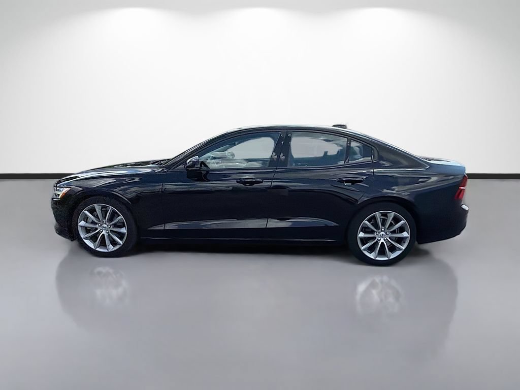 Used 2020 Volvo S60 T6 Momentum w/ Protection Package Premier AWD/4WD image 6