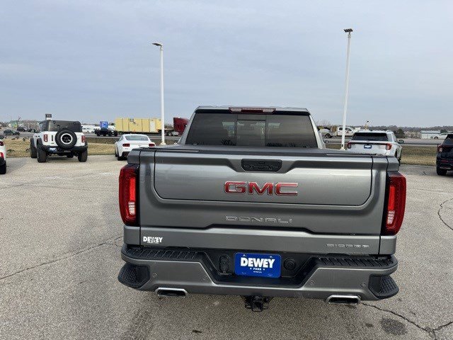 Used 2021 GMC Sierra 1500 Denali w/ Driver Alert Package II image 7