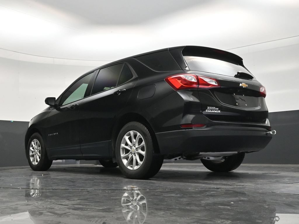 Used 2019 Chevrolet Equinox LS FWD image 21
