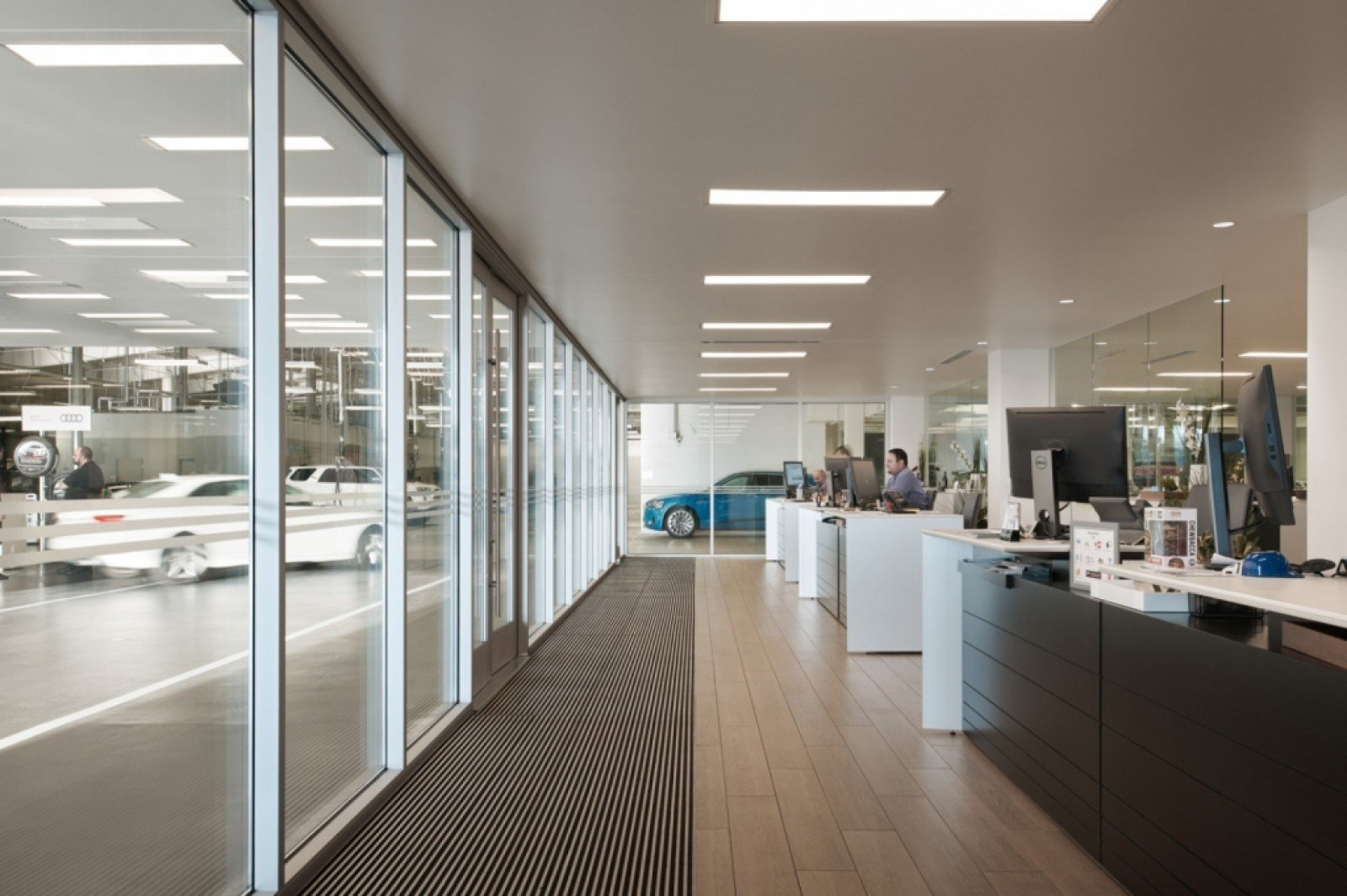 New 2025 Audi SQ5 Premium Plus image 29