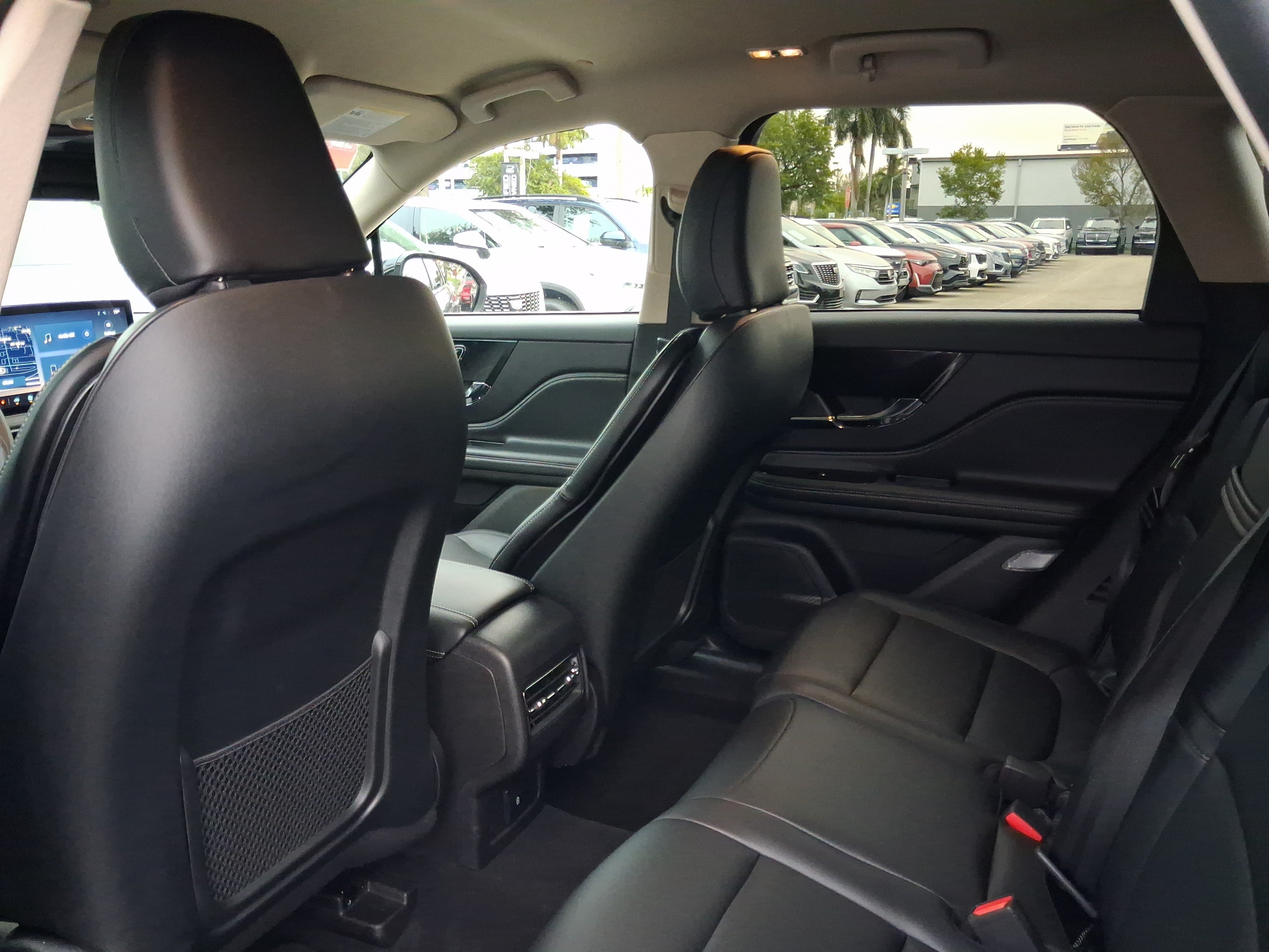 Certified 2024 Lincoln Corsair FWD image 5