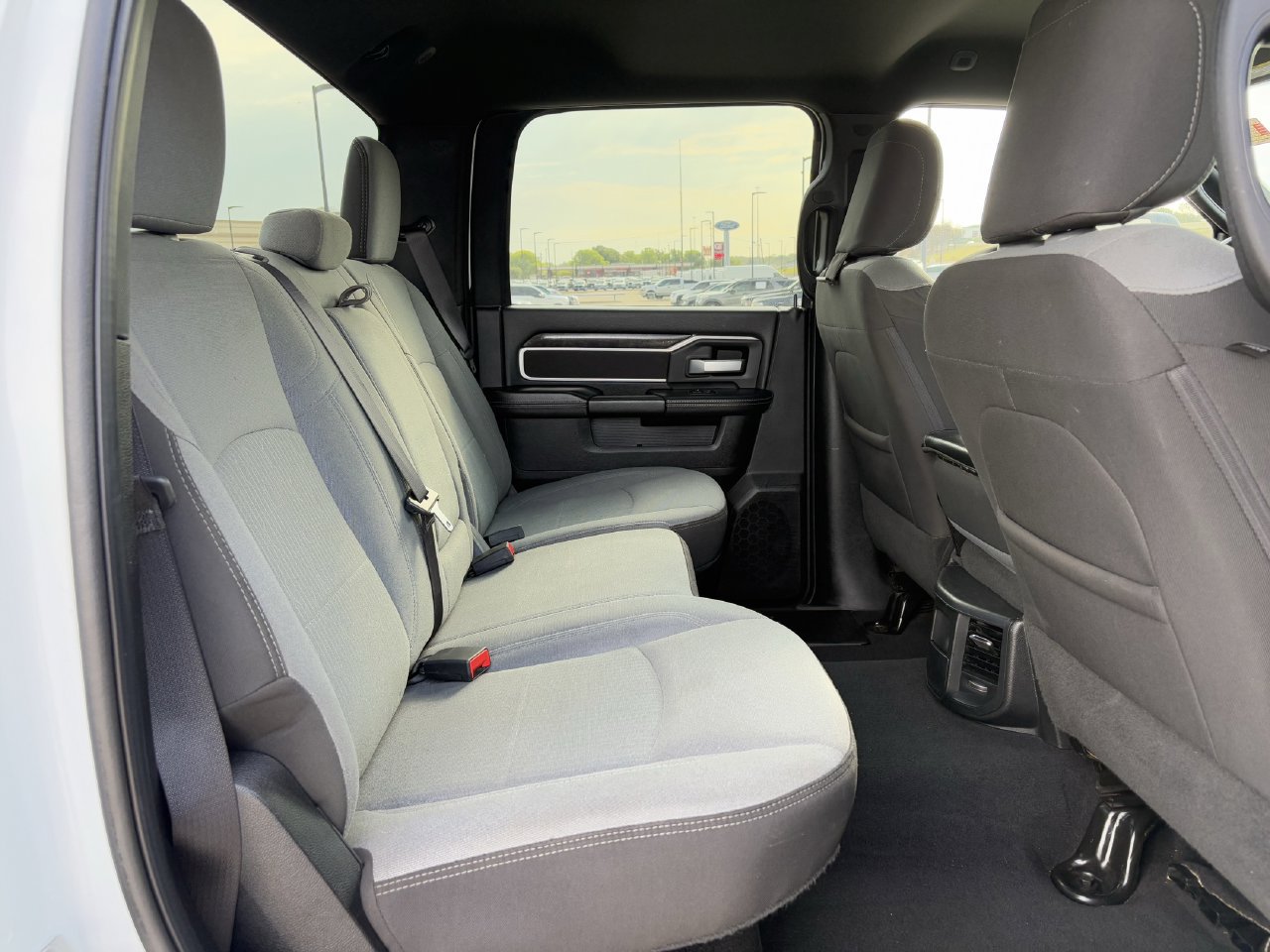 Used 2024 RAM 2500 Big Horn AWD/4WD image 28