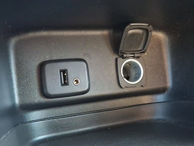 Used 2018 Chevrolet Equinox LT image 22