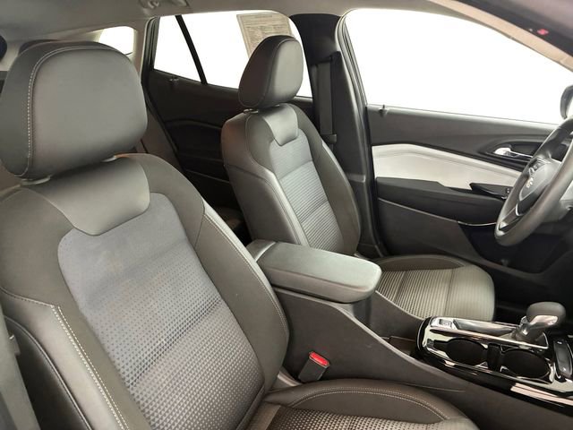 Used 2024 Chevrolet Trax LT image 14