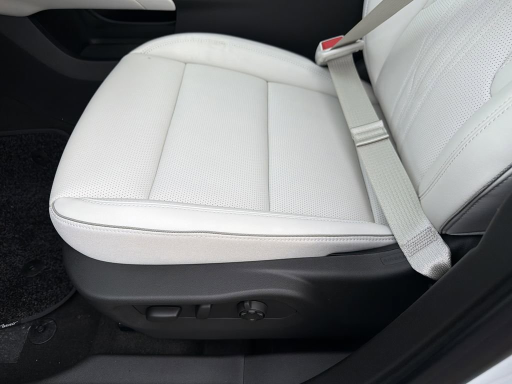 New 2026 Buick Envision Avenir AWD/4WD image 21