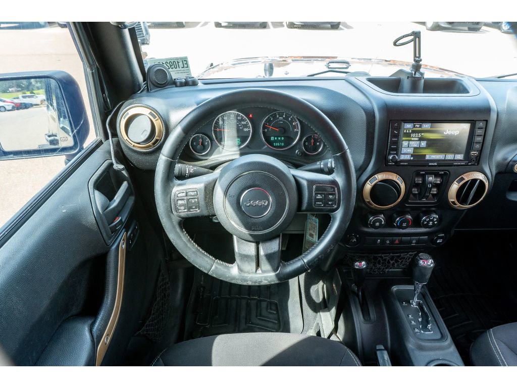 Used 2014 Jeep Wrangler Unlimited Sahara w/ Max Tow Package image 19