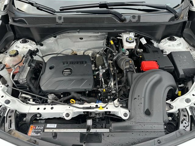 Used 2024 Buick Encore GX Sport Touring AWD/4WD image 12