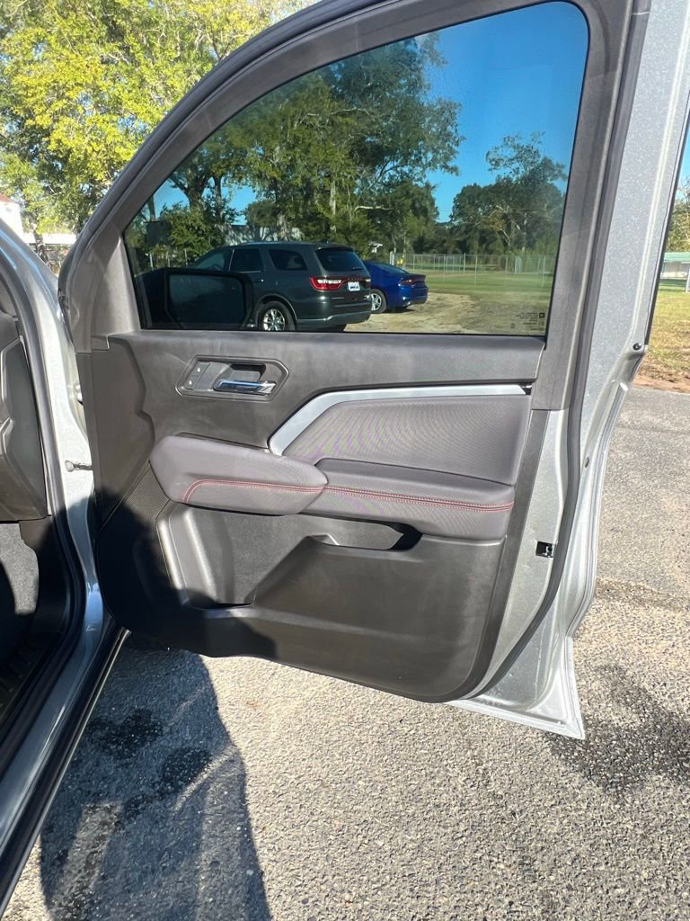 New 2025 Chevrolet Colorado Z71 w/ Technology Package image 19