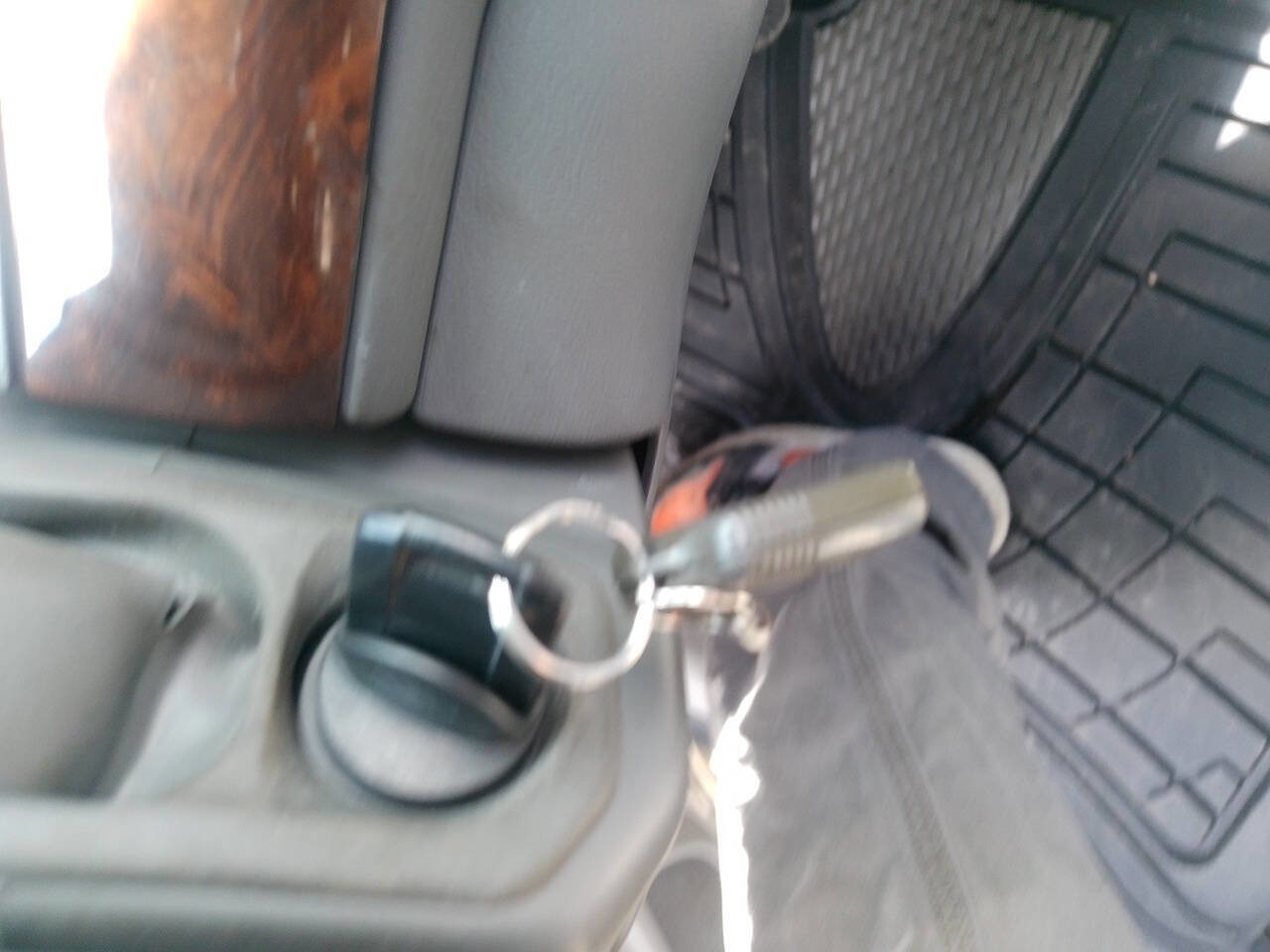 Used 2005 Mercury Grand Marquis LS image 16