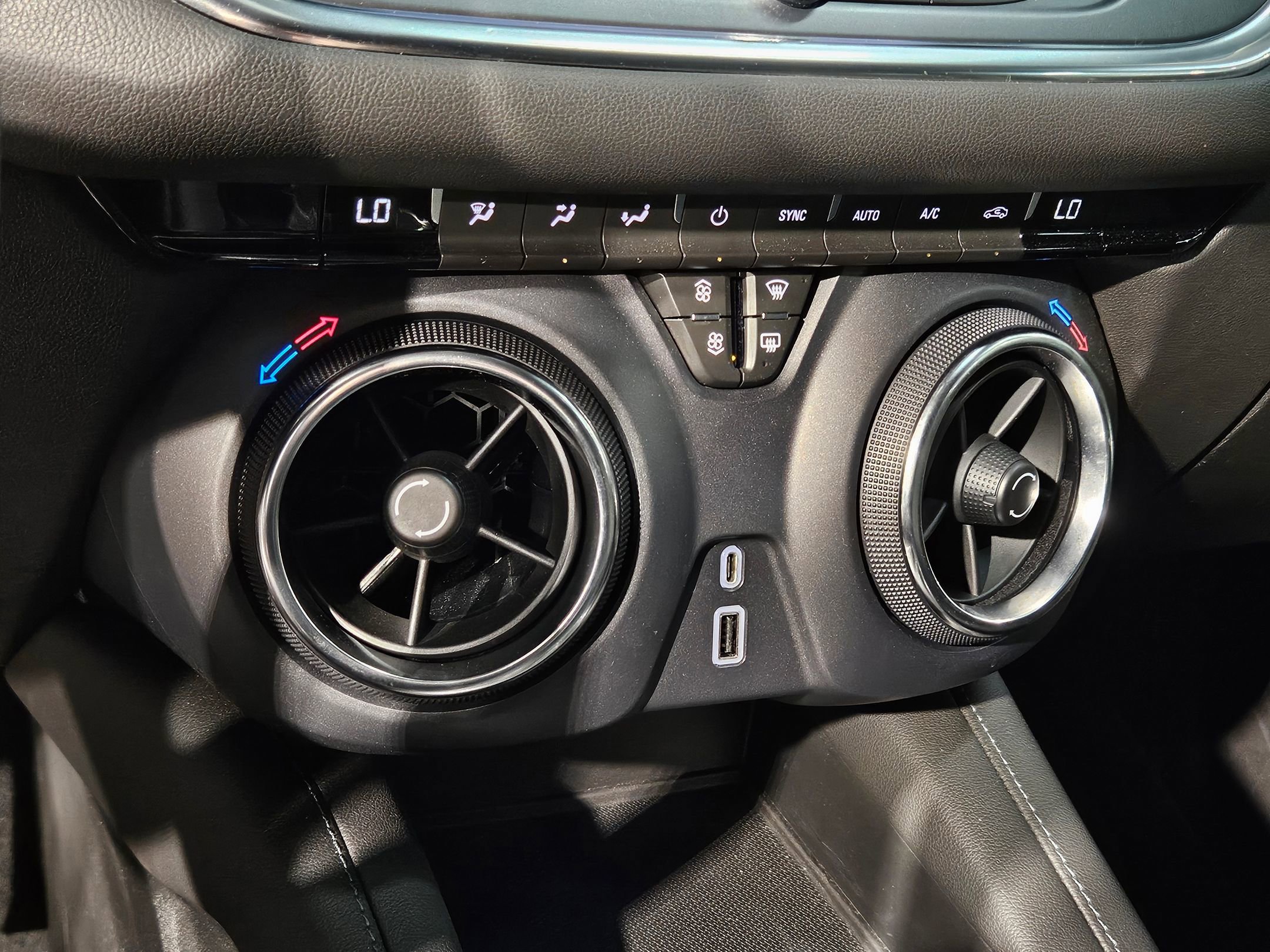 Used 2022 Chevrolet Blazer LT image 30