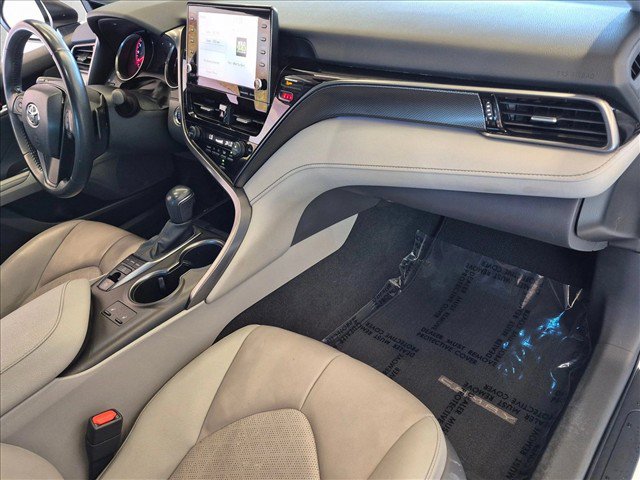 Used 2021 Toyota Camry XSE FWD image 19