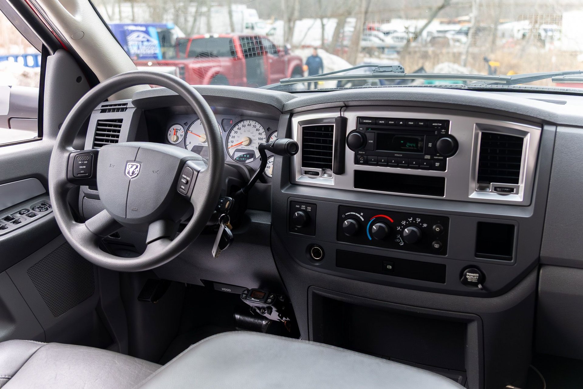 Used 2007 Dodge Ram 3500 Truck SLT w/ Light Group image 32