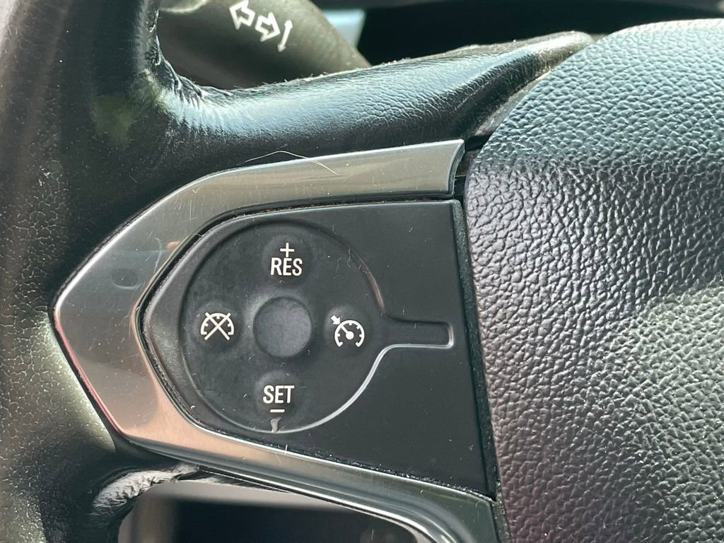 Used 2019 Chevrolet Traverse LT w/ LPO, Floor Liner Package AWD/4WD image 32