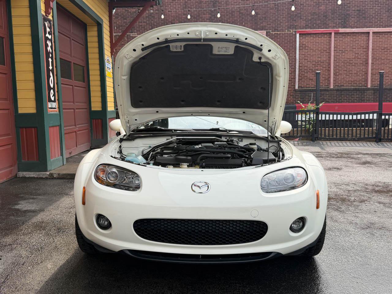 Used 2008 MAZDA MX-5 Miata Touring RWD image 36