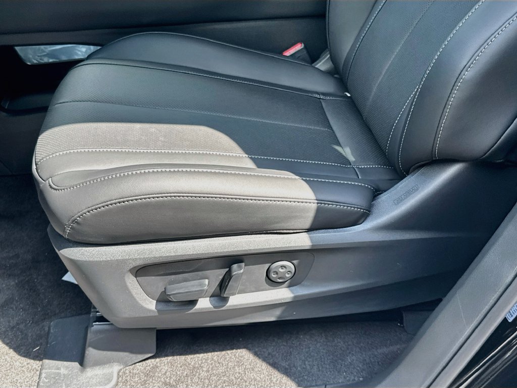 New 2027 INFINITI QX60 Luxe w/ Cargo Package FWD image 20