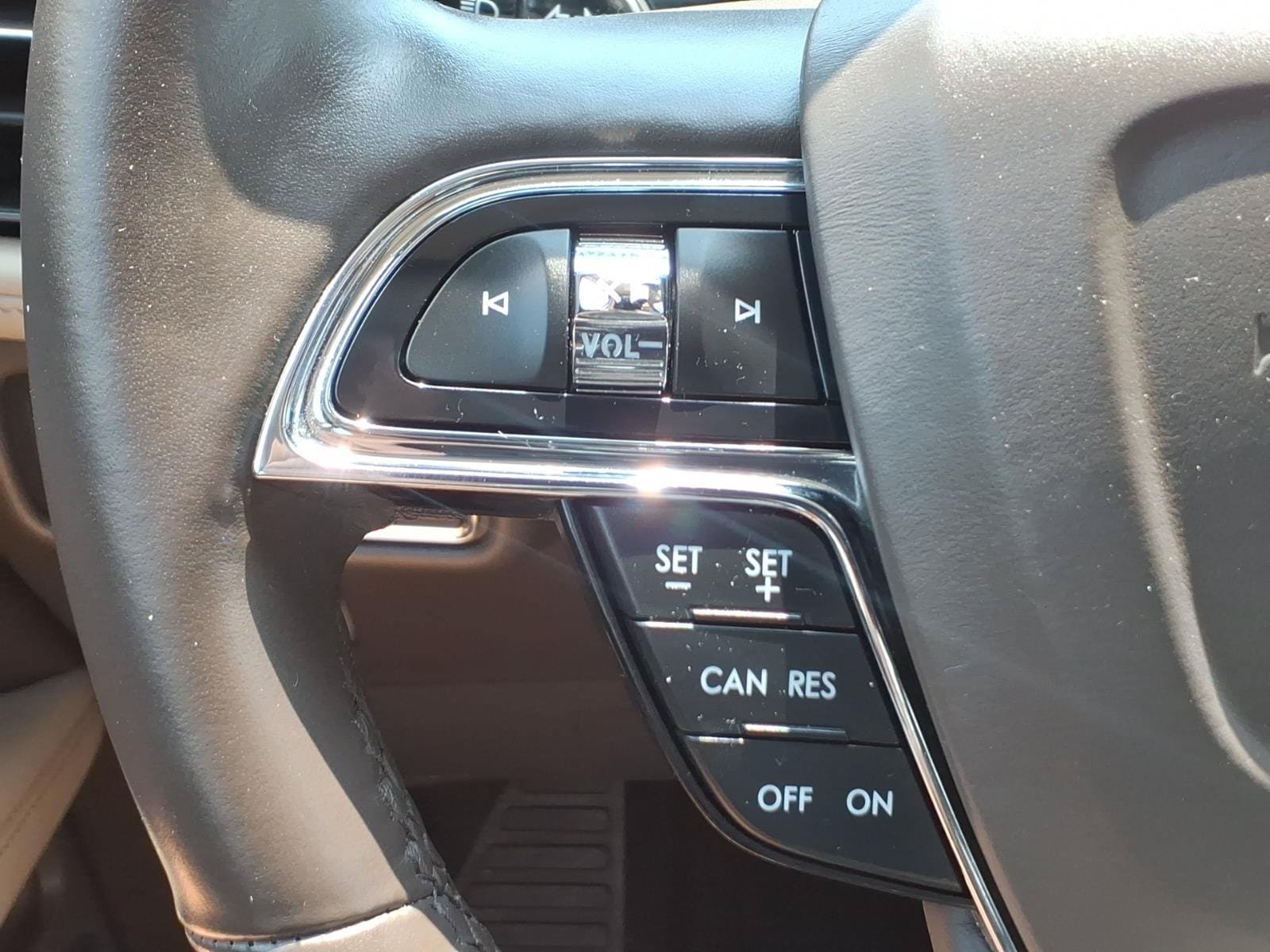 Certified 2023 Lincoln Nautilus Reserve AWD/4WD image 17