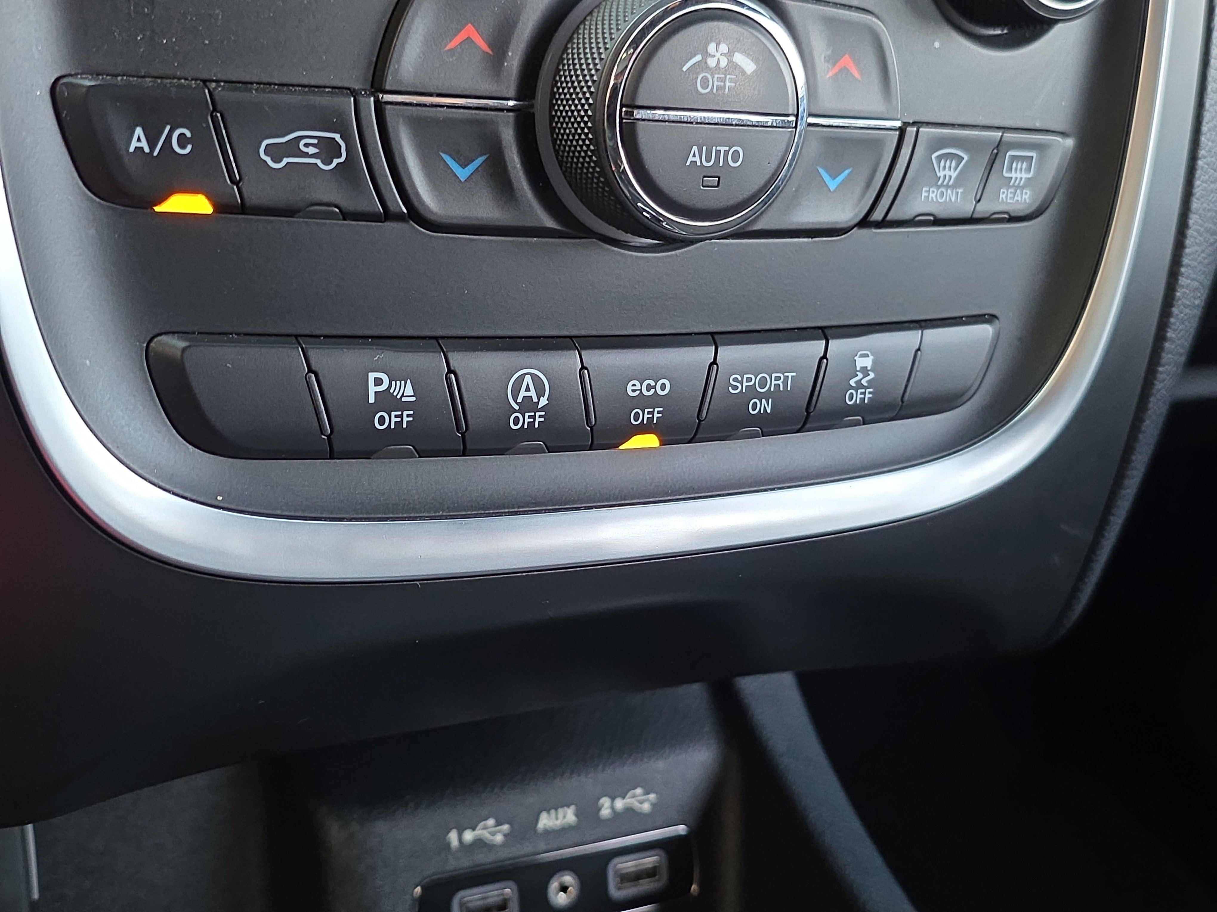 Used 2019 Dodge Durango SXT image 20